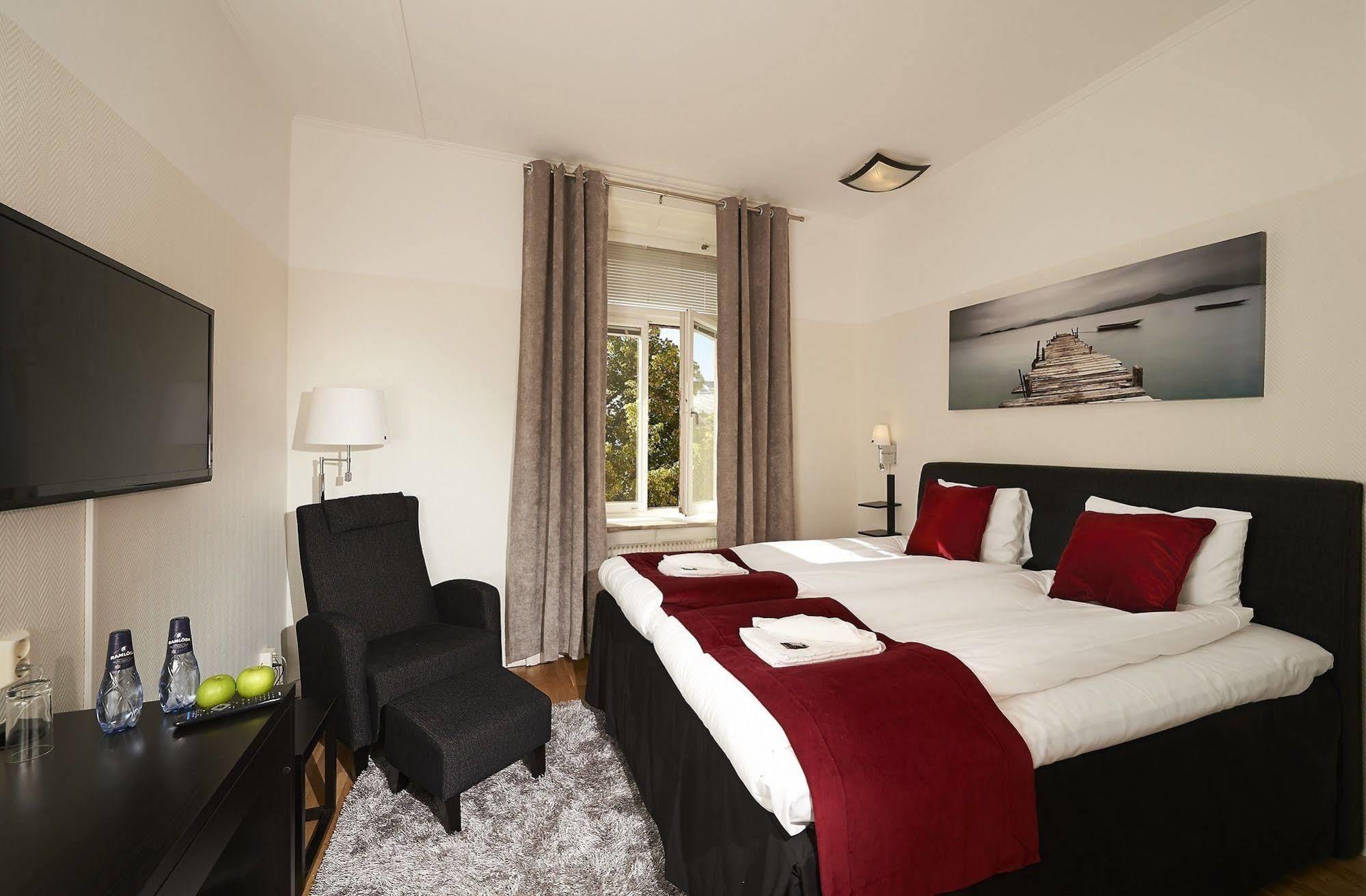 Stadshotellet Kristinehamn Ngoại thất bức ảnh
